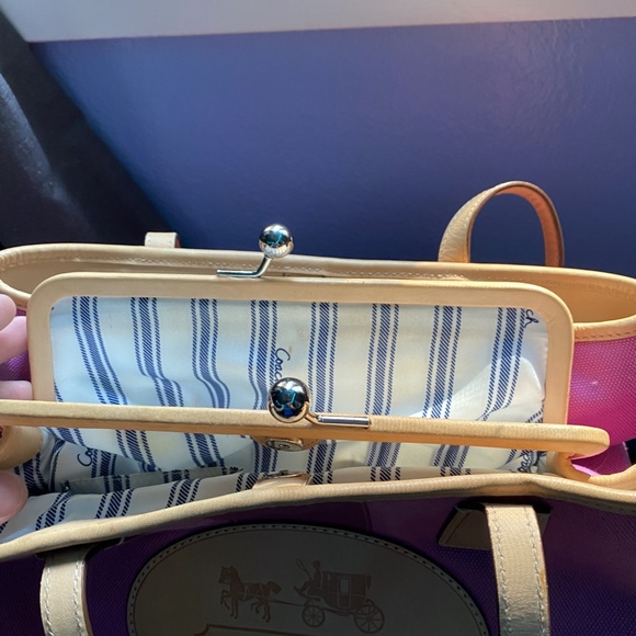 Coach "Hamptons Archive 10th Anniversary" Pink Set - Picture 5 of 8